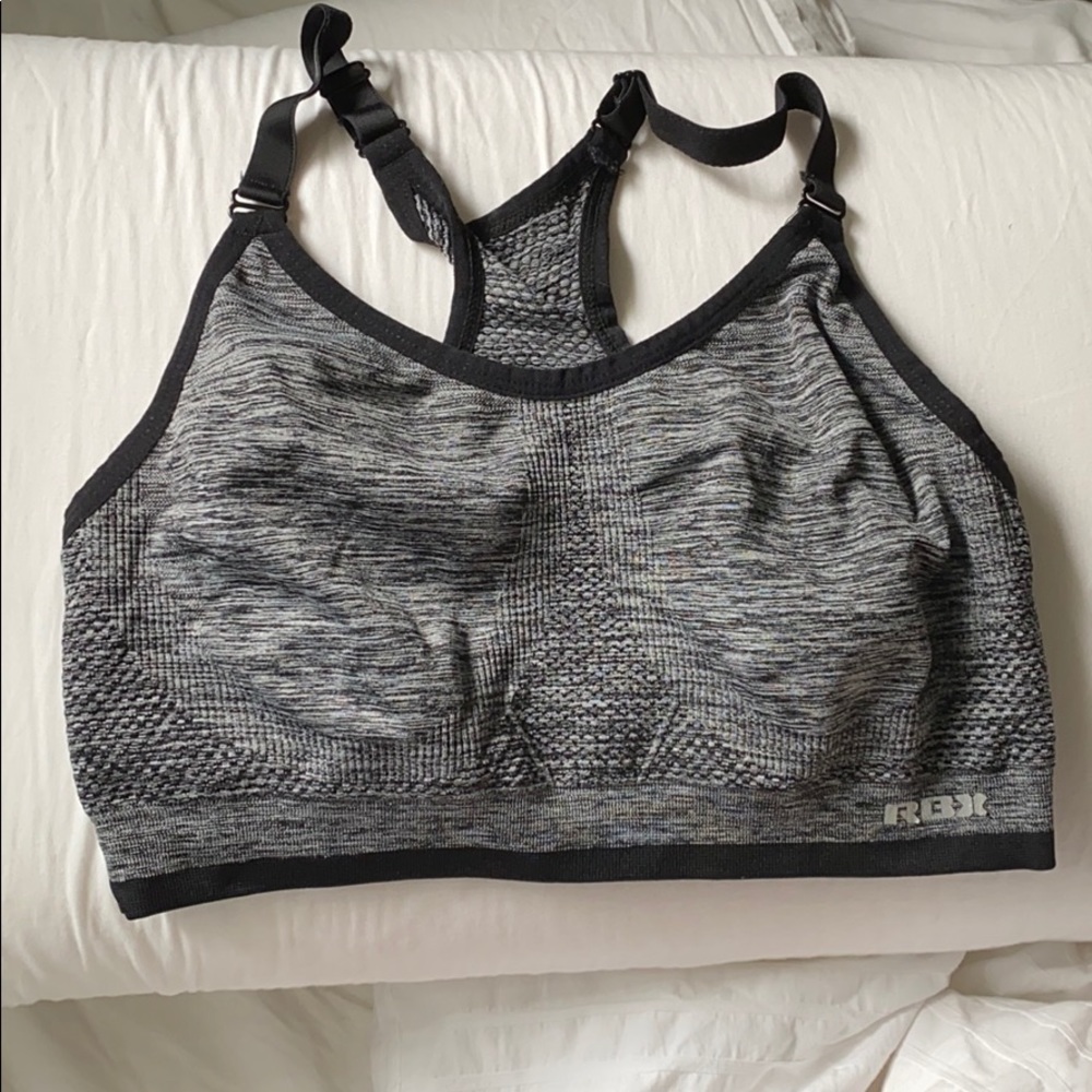 Sports bra